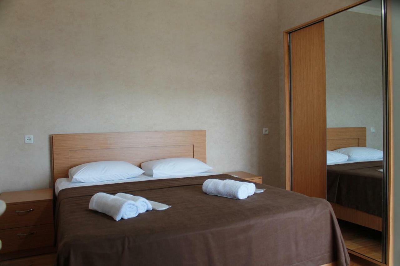 Guest House Maradona Signagi Exterior foto