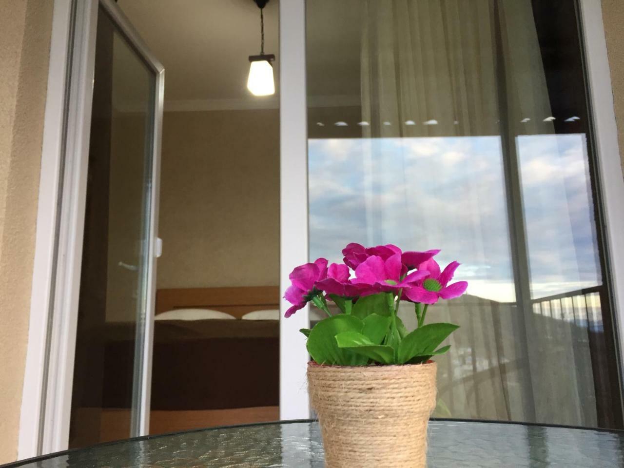 Guest House Maradona Signagi Exterior foto