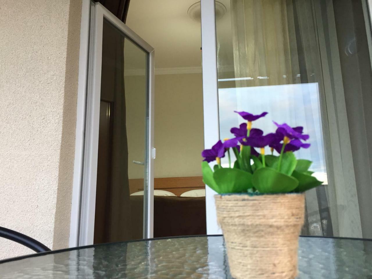 Guest House Maradona Signagi Exterior foto